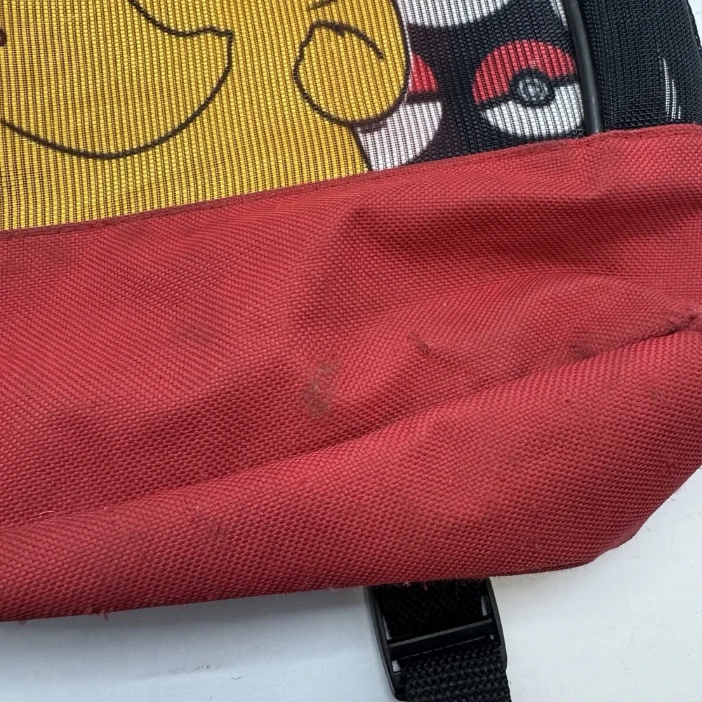 Pokemon Pikachu 12